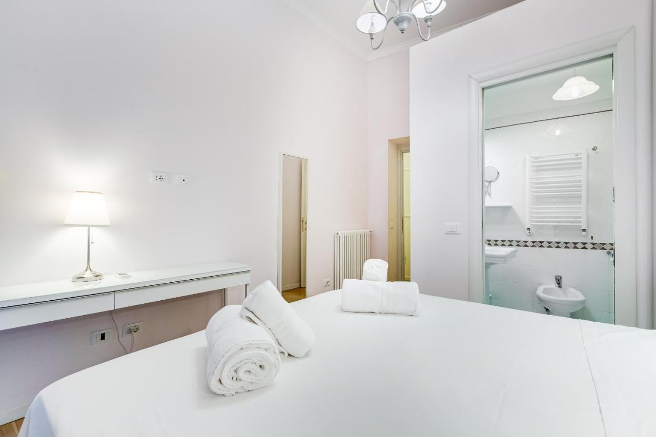 Trevi Fountain Modern Apartment Рим Екстериор снимка
