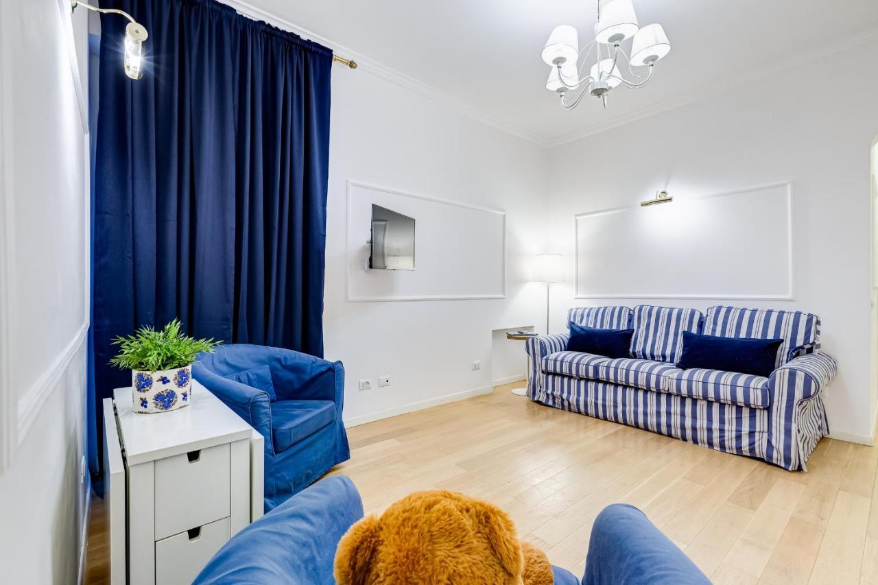 Trevi Fountain Modern Apartment Рим Екстериор снимка